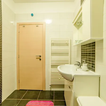 Zelena Dolina 419 Apartment *